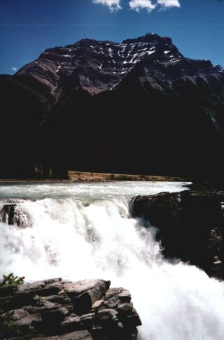 athabasca_falls